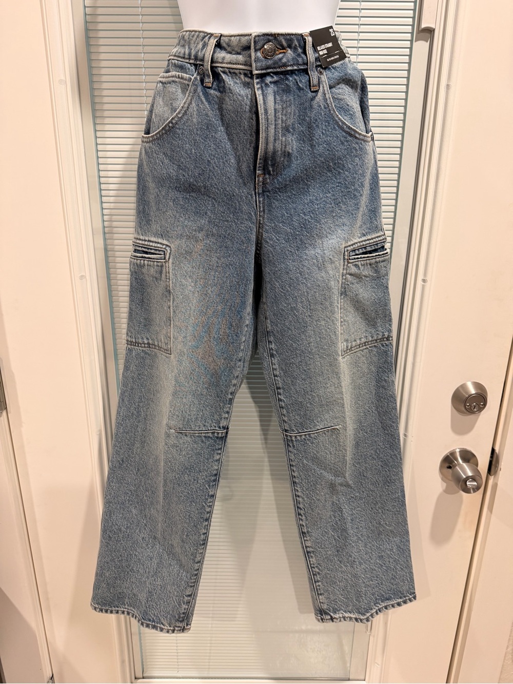 Express Women's Light Blue Straight Leg Jeans